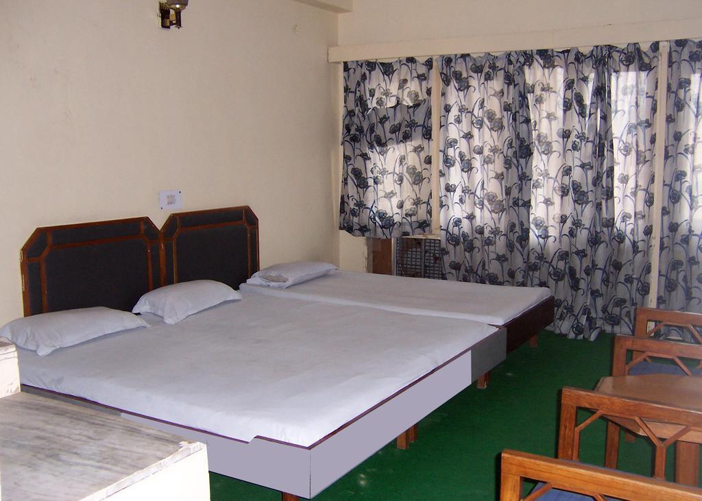 Haridwār Hotel Mansarover International الغرفة الصورة